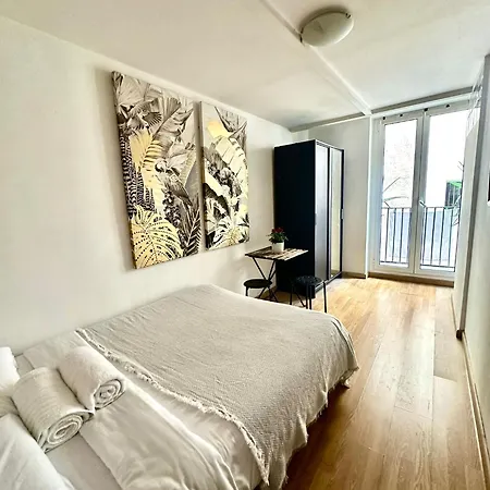 Private In City Center Guest house