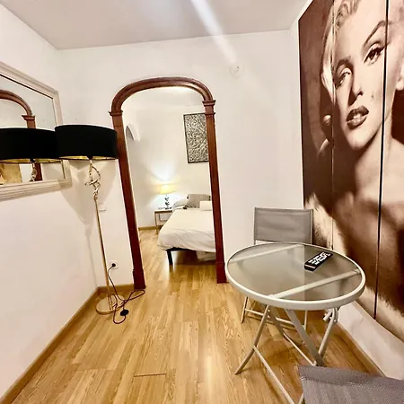 Private In City Center Guest house Barcelona