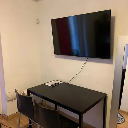 Joy In The Center Барселона