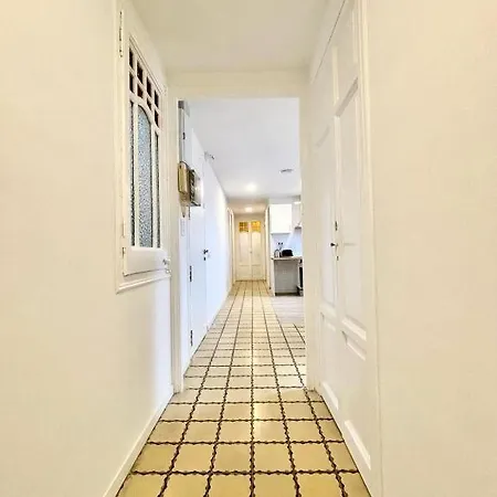 Гостевой дом Joy In The Center